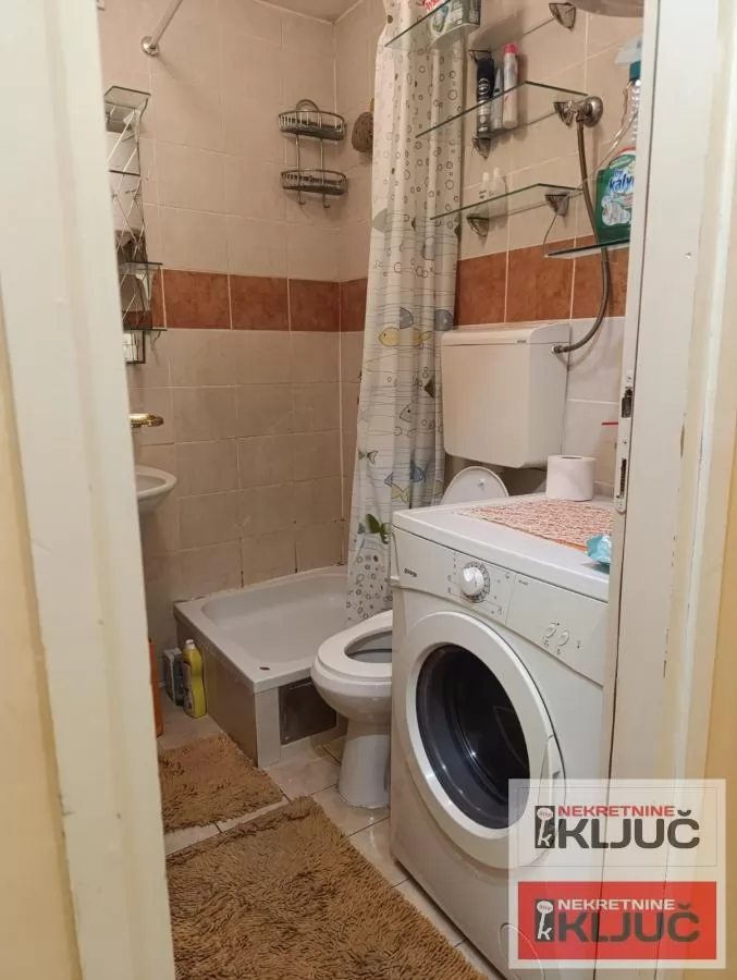 FUTOŠKA-useljiva garsonjera 4