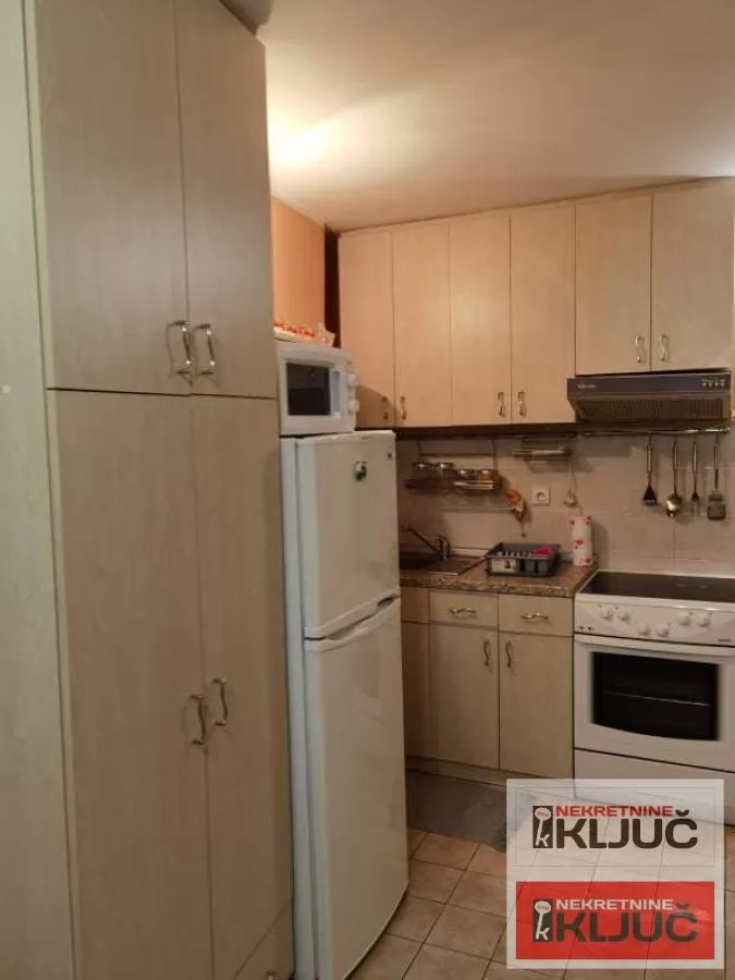 FUTOŠKA-useljiva garsonjera 5