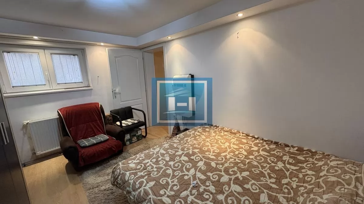 Prodaje se stan– idealan za izdavanje! 12