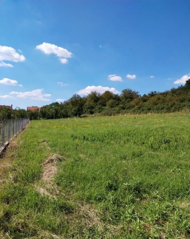 Ekskluzivna prilika gradjevinski plac 16 ari sa dozvolom 1