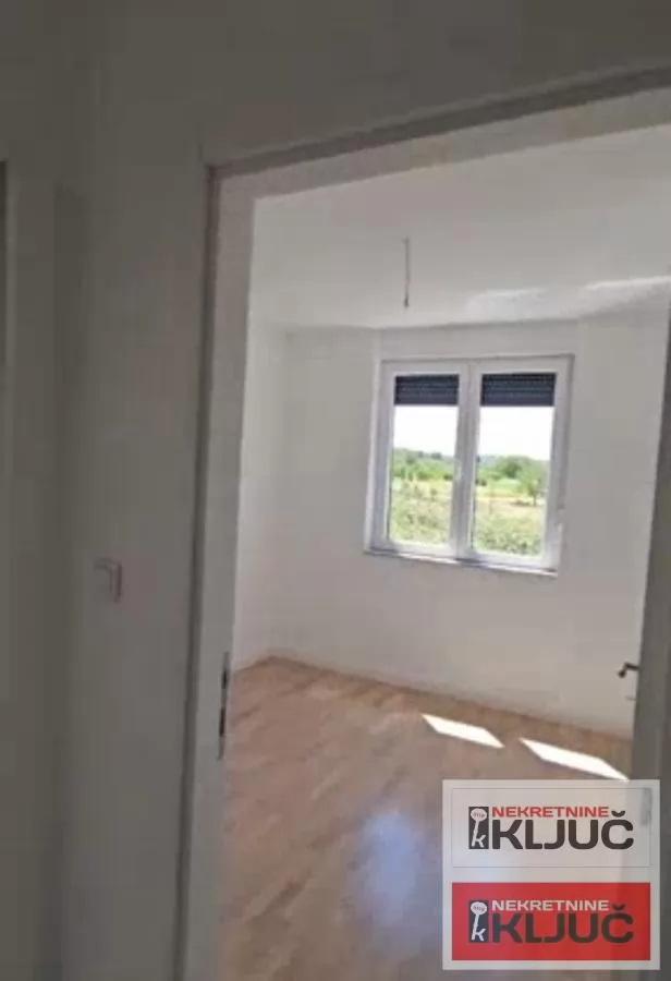 ALIBEGOVAC, 200m2, Četvorosoban-Penthouse sa Bazenom i Terasom, LUX i 2 parking mesta 10