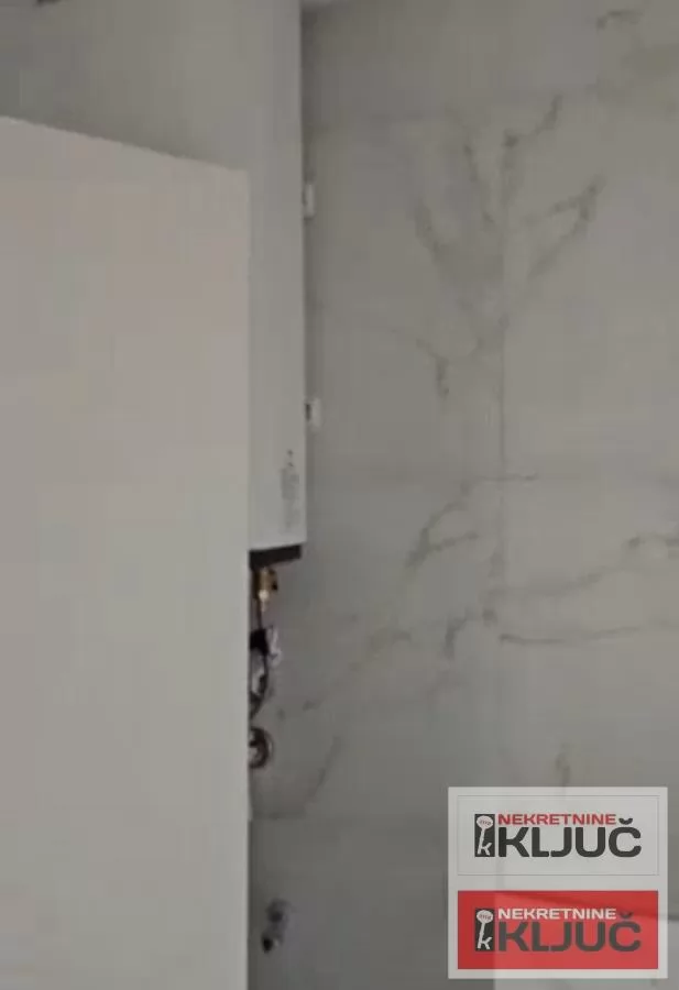 ALIBEGOVAC, 200m2, Četvorosoban-Penthouse sa Bazenom i Terasom, LUX i 2 parking mesta 15