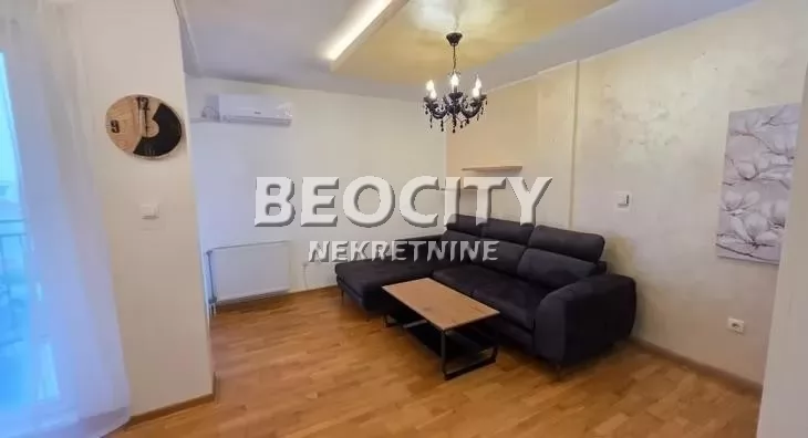 četvorosoban stan, 90 m2, Bulevar Evrope, Bulevar Evrope ID: 125554 2