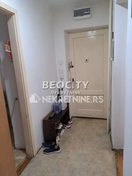 Dvosoban stan, 65 m2, Zemun, Vrtlarska ID: 125456 5