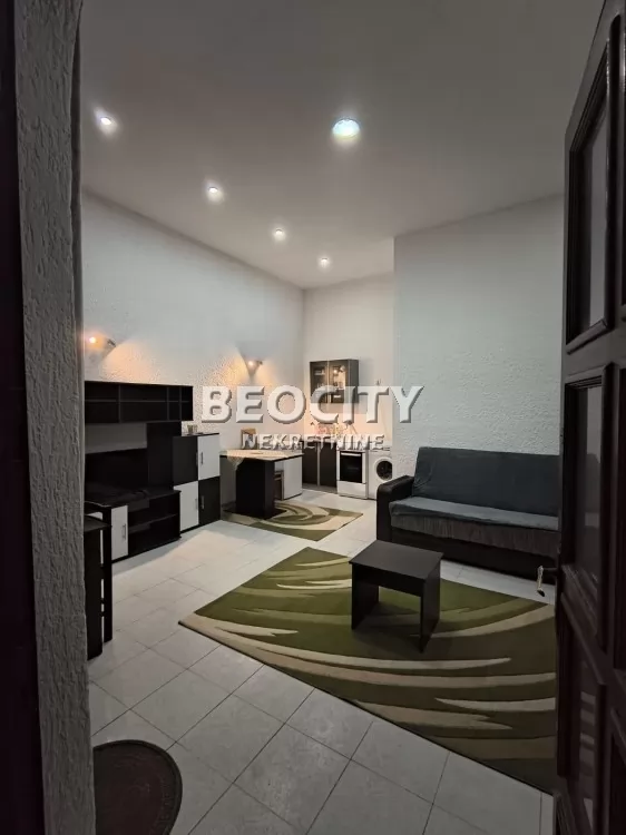 Jednosoban stan, 30 m2, Novi Sad, Dunavska ID: 123638 8