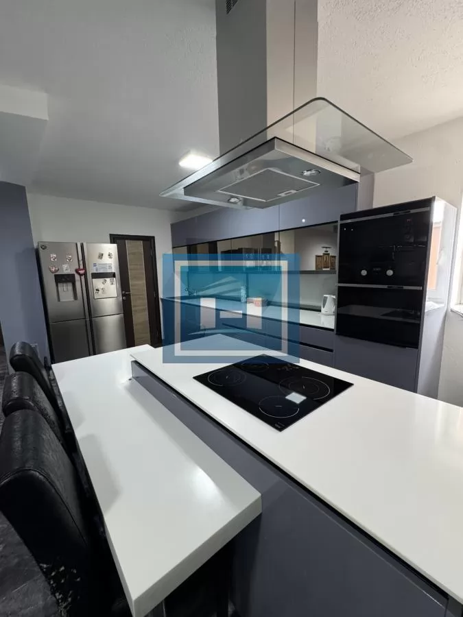 LUKSUZNO OPREMLJEN STAN BLIZU CENTRA 3