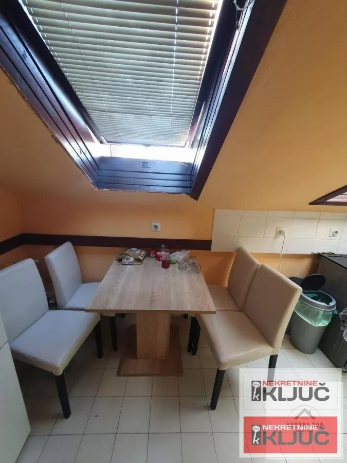 NOVO NASELJE, 33 m2, Jednosoban, Namešten 5