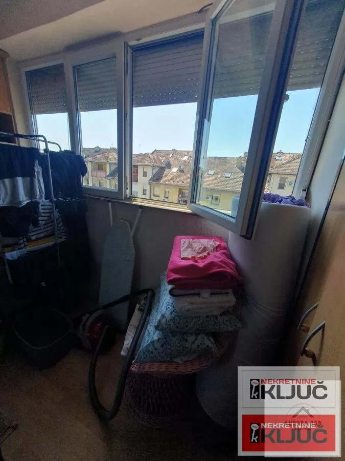 NOVO NASELJE, 33 m2, Jednosoban, Namešten 6