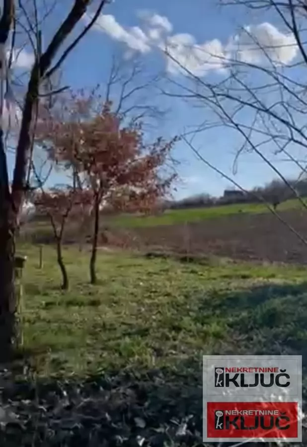 PETROVARADIN-ŠIRINE, PLAC DOZVOLJENA GRADNJA 1635m2 1