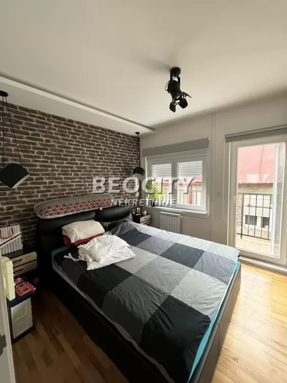 Stan, 172 m2, Studentski trg, Višnjićeva ID: 93207 5