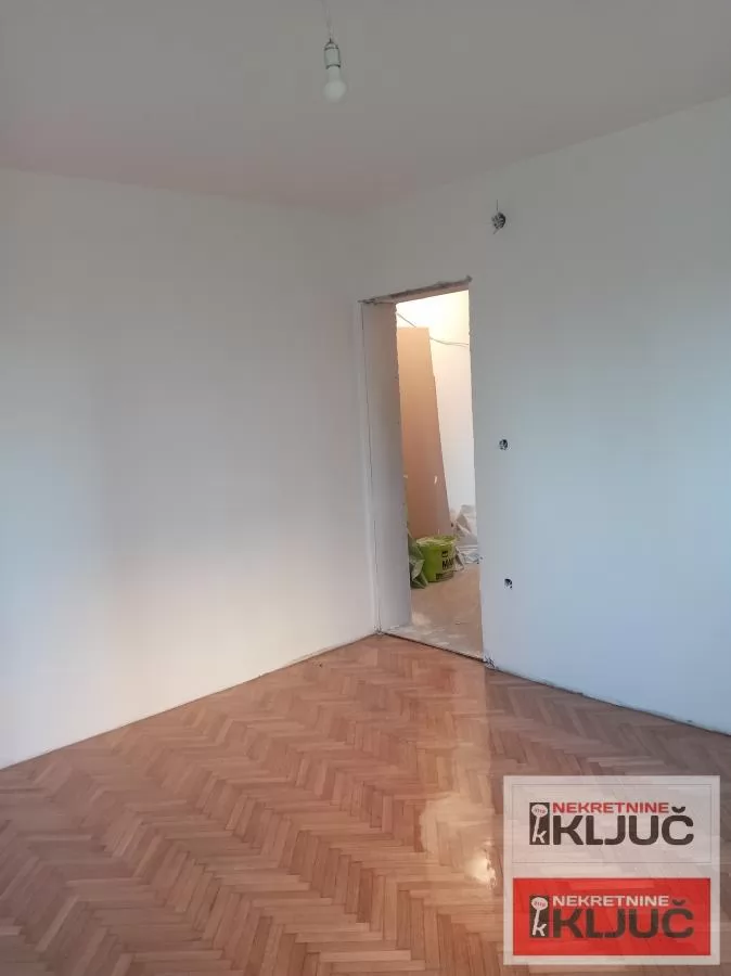 DETELINARA, 51m2, Dvoiposoban, Renoviran, Useljiv 6