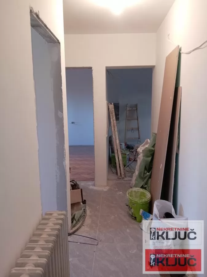 DETELINARA, 51m2, Dvoiposoban, Renoviran, Useljiv 9