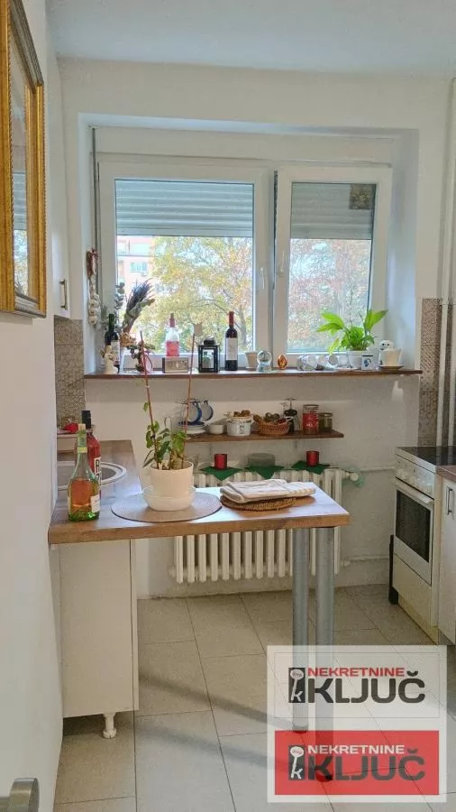 KEJ, 63m2, Dvoiposoban + podrum 22m2, Renoviran 4