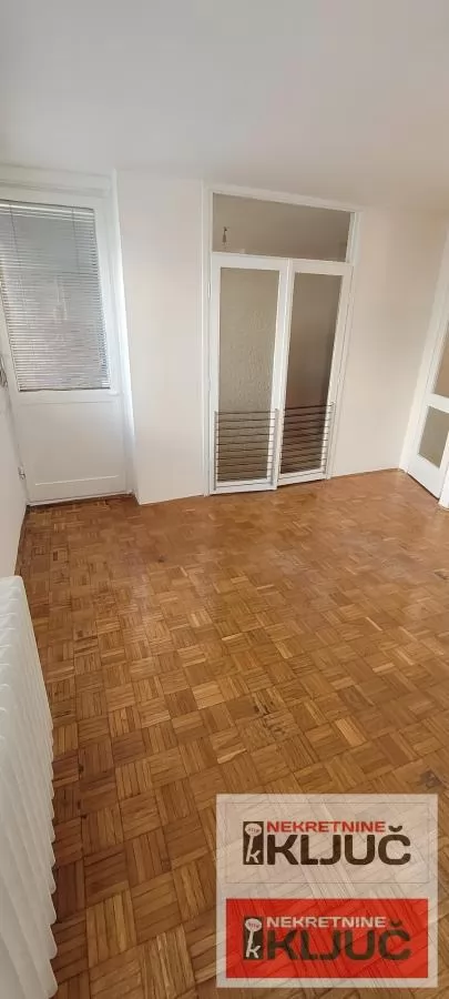 LIMAN III-PRAZAN DVOSOBAN STAN 9