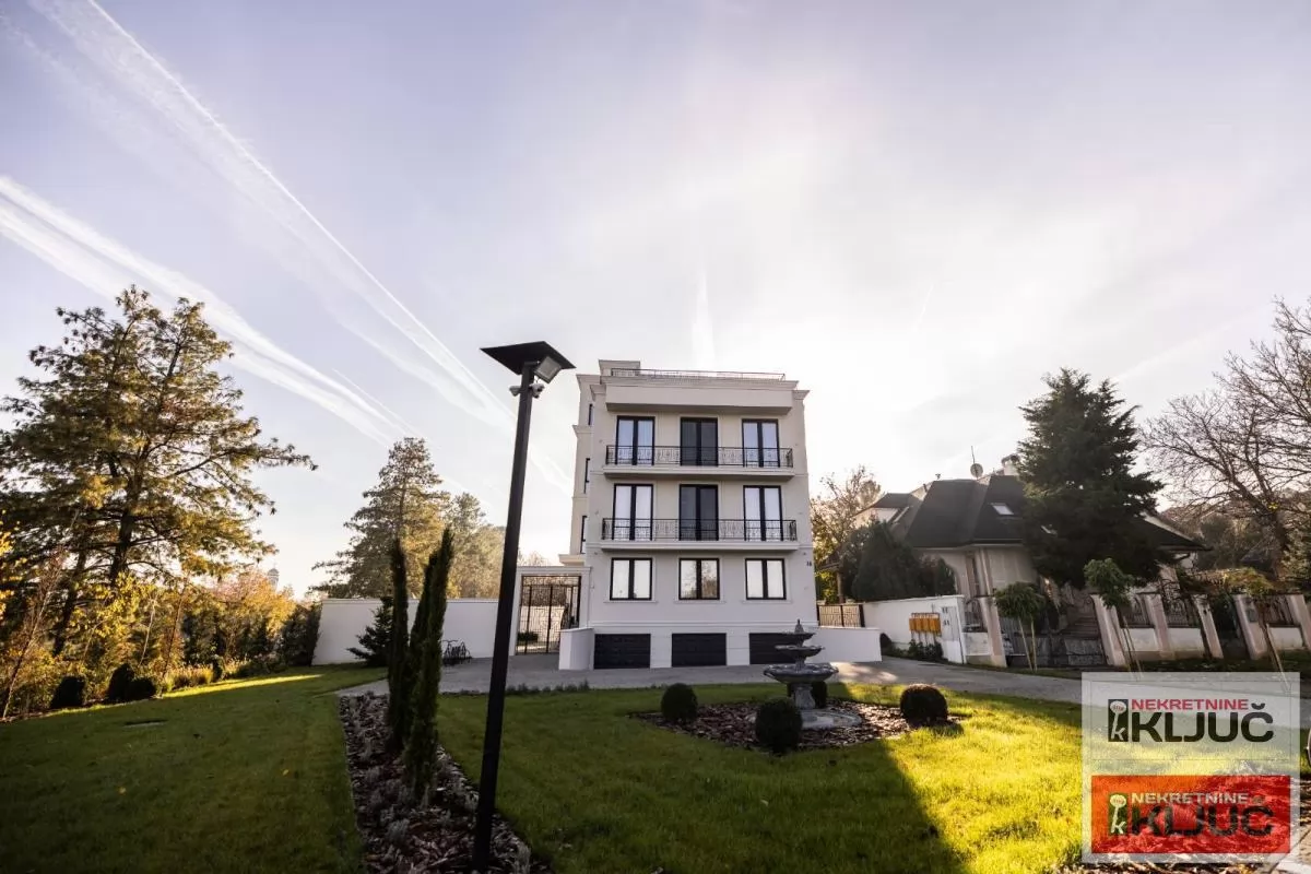 SREMSKA KAMENICA-TATARSKO BRDO IZDAJE SE LUX STAN SA GARAŽOM 2