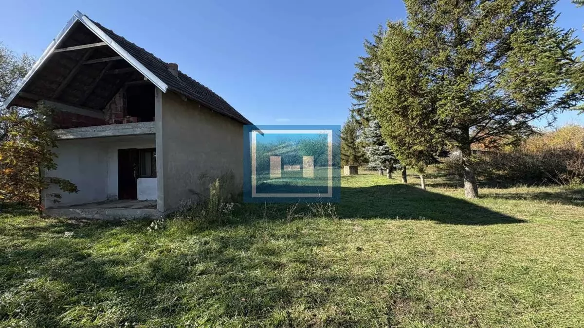 Vikendica 7km od grada – idealno mesto za beg od svakodnevice! 1