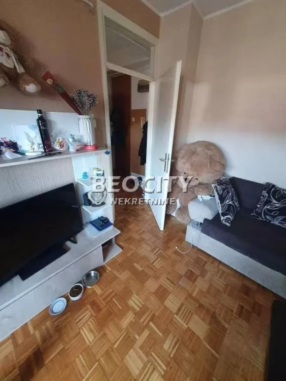 Jednosoban stan, 32 m2, Grbavica, Mileve Marić ID: 122095 2