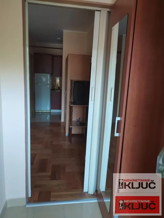 KOD SOMBORSKOG BULEVARA, 27m2, Garsonjera 7