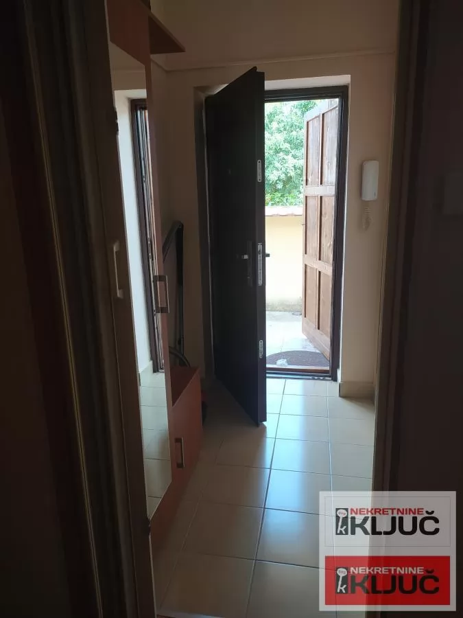 KOD SOMBORSKOG BULEVARA, 27m2, Garsonjera 9