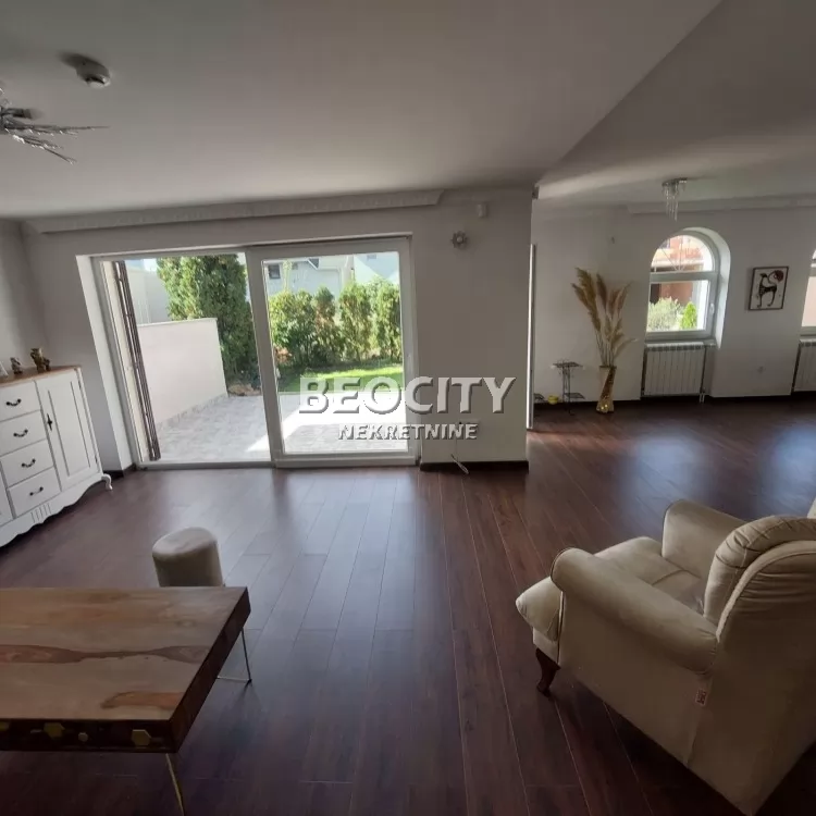 Kuća, 225 m2, Lipov gaj, Milice Rakić ID: 125670 3