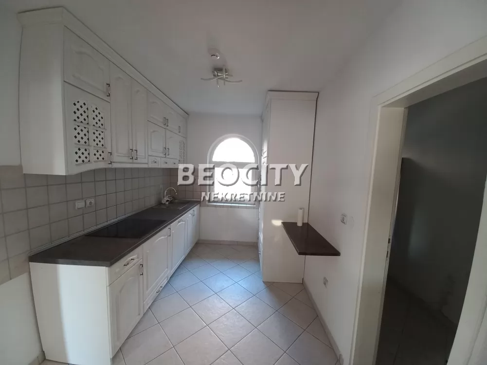 Kuća, 225 m2, Lipov gaj, Milice Rakić ID: 125670 6