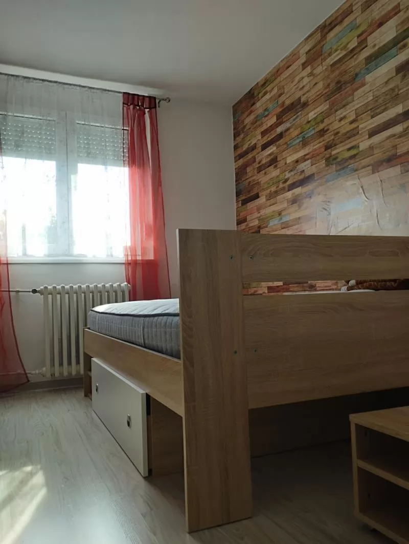 Stan,NOVI SAD,BULEVAR,kv: 51, € 500, ID: 9101895 11