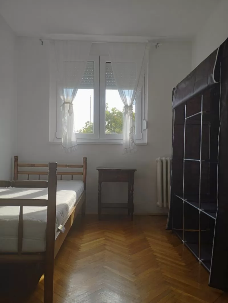 Stan,NOVI SAD,BULEVAR,kv: 51, € 500, ID: 9101895 8