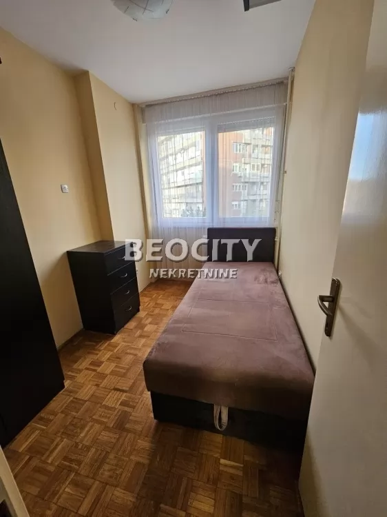 Dvosoban stan, 64 m2, Blok 21, Bulevar Mihajla Pupina ID: 40295 2