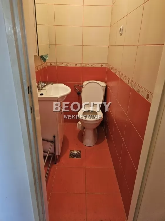 Dvosoban stan, 64 m2, Blok 21, Bulevar Mihajla Pupina ID: 40295 9