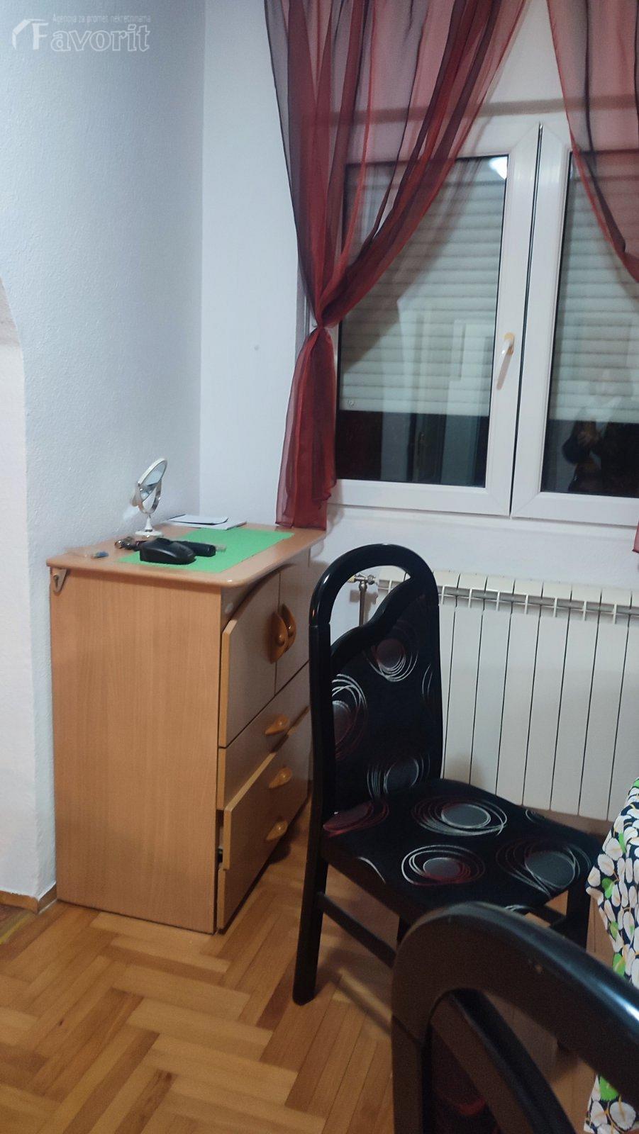 BRACE JERKOVIC, DUKATSKA, 50m2 4