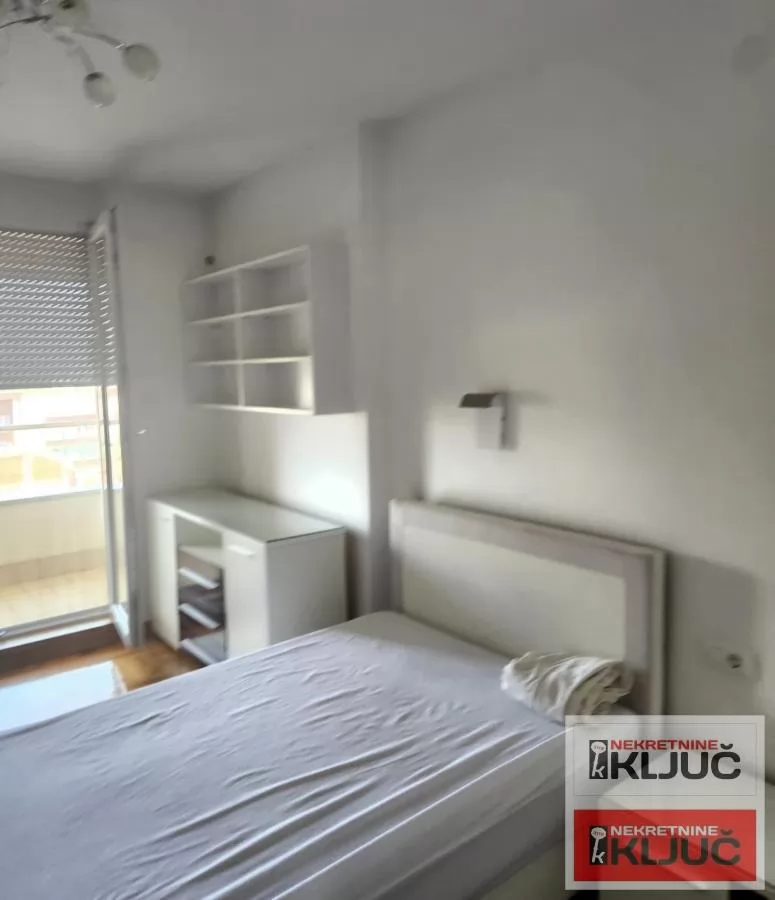 BULEVAR PATRIJARHA PAVLA IZDAJE SE TROIPOSOBAN MODERNO OPREMLJEN STAN SA GARAŽNIM MESTOM 5