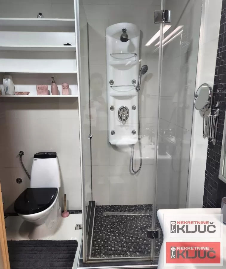 BULEVAR PATRIJARHA PAVLA IZDAJE SE TROIPOSOBAN MODERNO OPREMLJEN STAN SA GARAŽNIM MESTOM 8