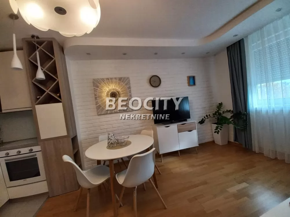 Dvosoban stan, 50 m2, Grbavica, Alekse Šantića ID: 125702 3