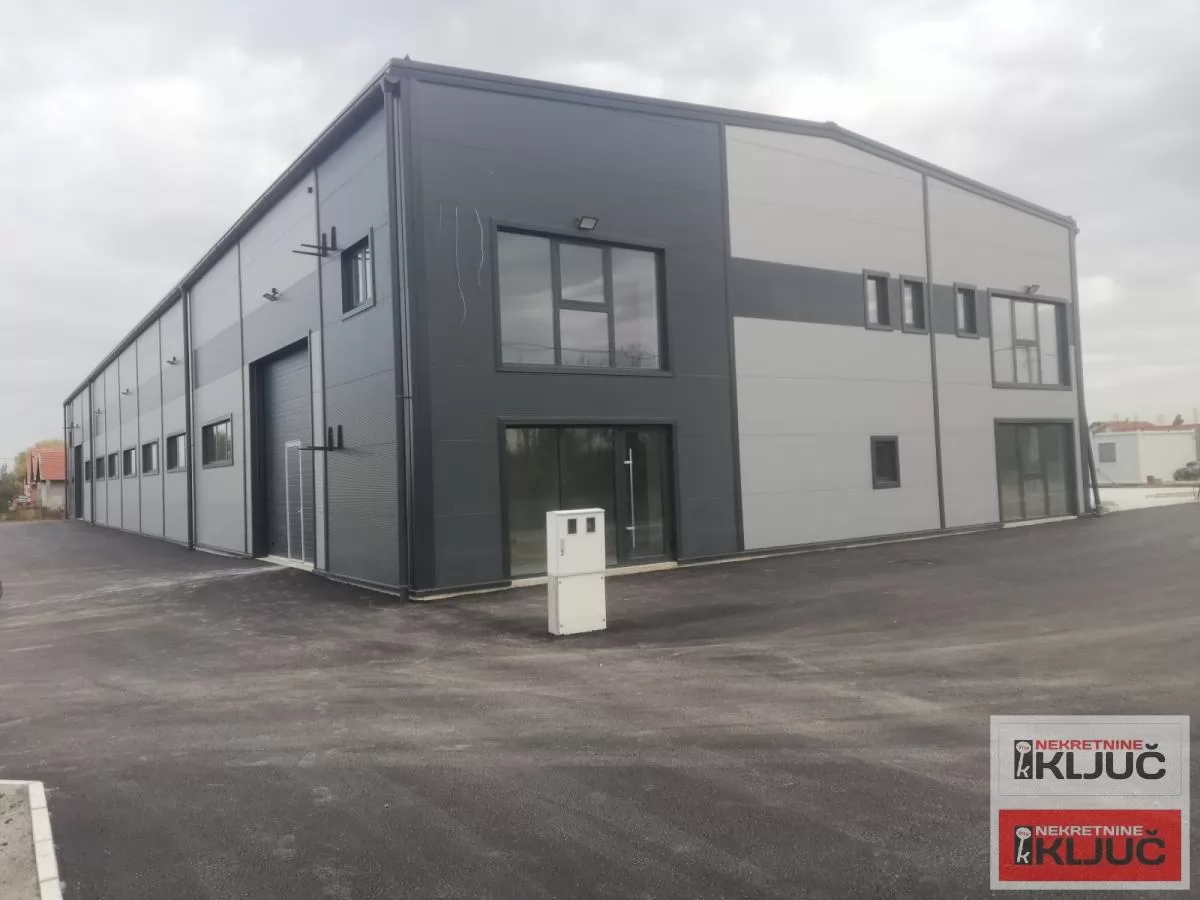 RUMENKA IZDAJE SE NOVA  VIŠENAMENSKA HALA 2