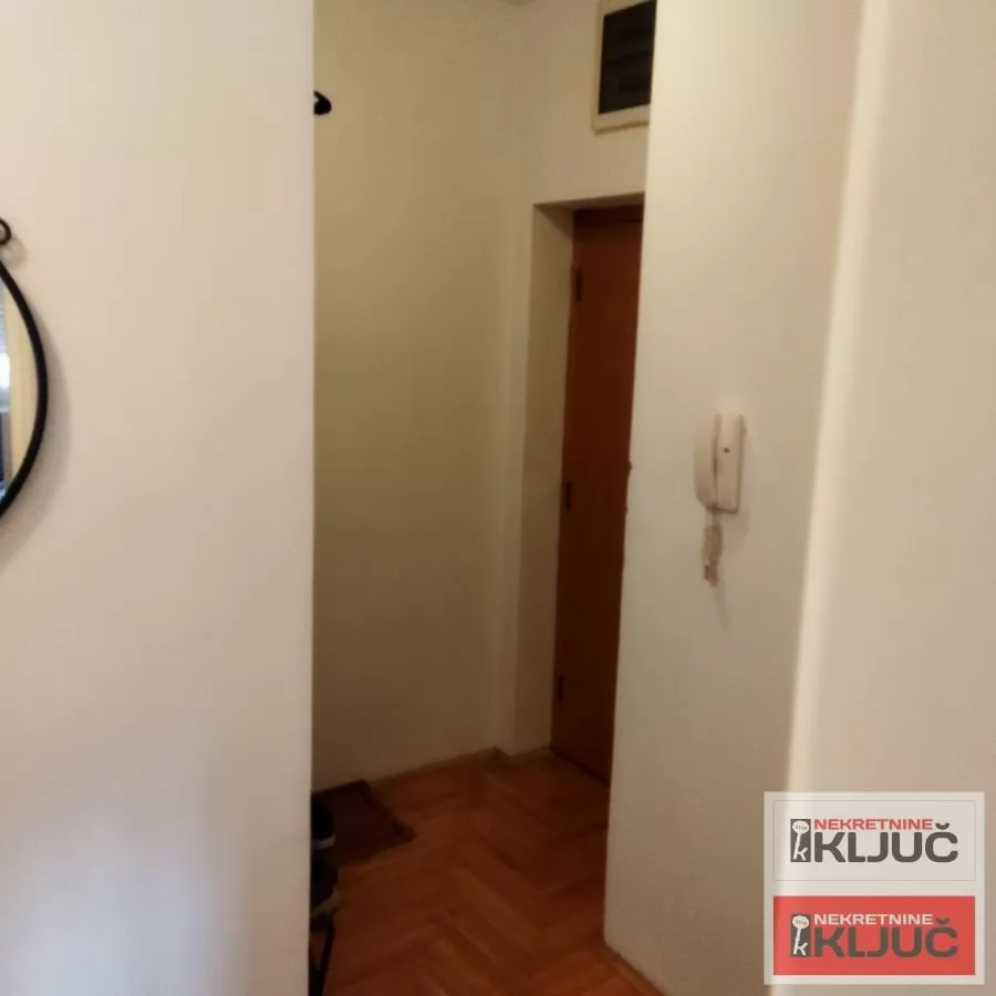 SOCIJALNO, 44m2, Dvosoban, Noviji 13