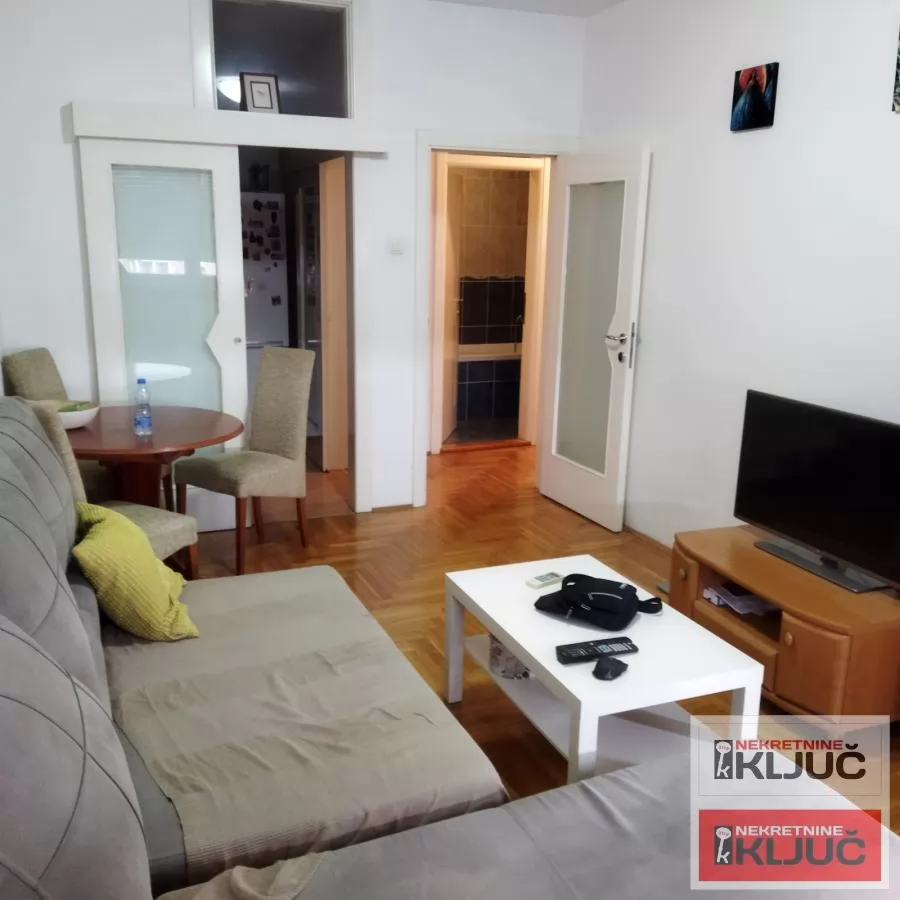 SOCIJALNO, 44m2, Dvosoban, Noviji 4