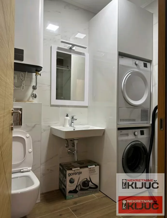 SPENS IZDAJE SE JEDNOIPOSOBAN MODERNO OPREMLJEN STAN SA GARAŽNIM MESTOM 19