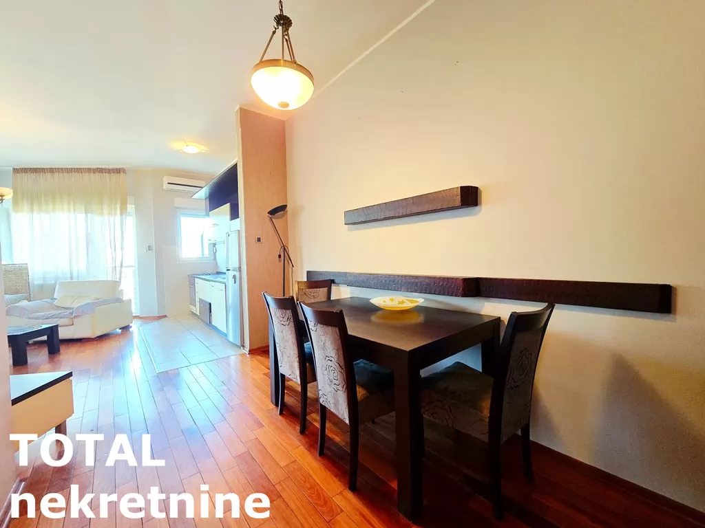 Stan,NOVI SAD,BULEVAR EVROPE,kv: 67.00, € 185000, ID: 1101782 5