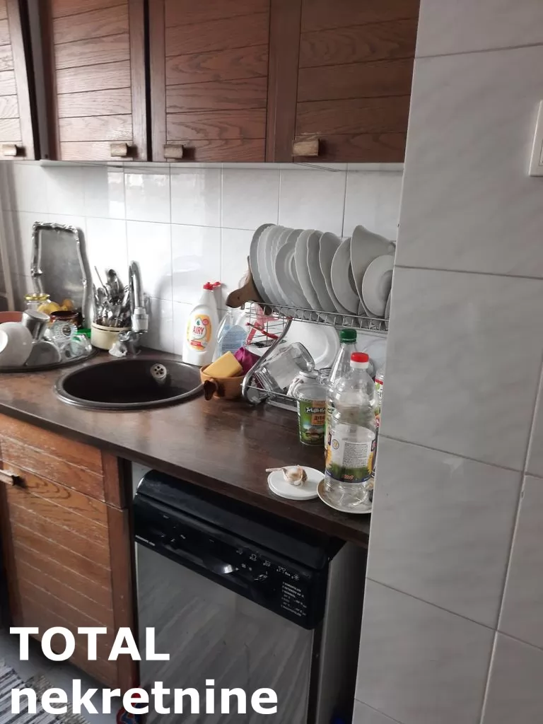 Stanovi,NOVI SAD,CENTAR,kv: 40.00, € 400, ID: 9189804 3