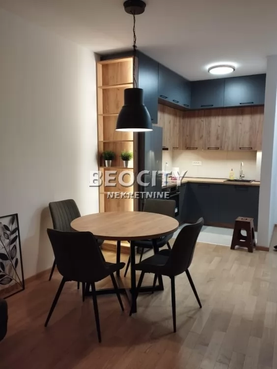 Trosoban stan, 70 m2, Cvetkova pijaca, Podujevska ID: 125756 4