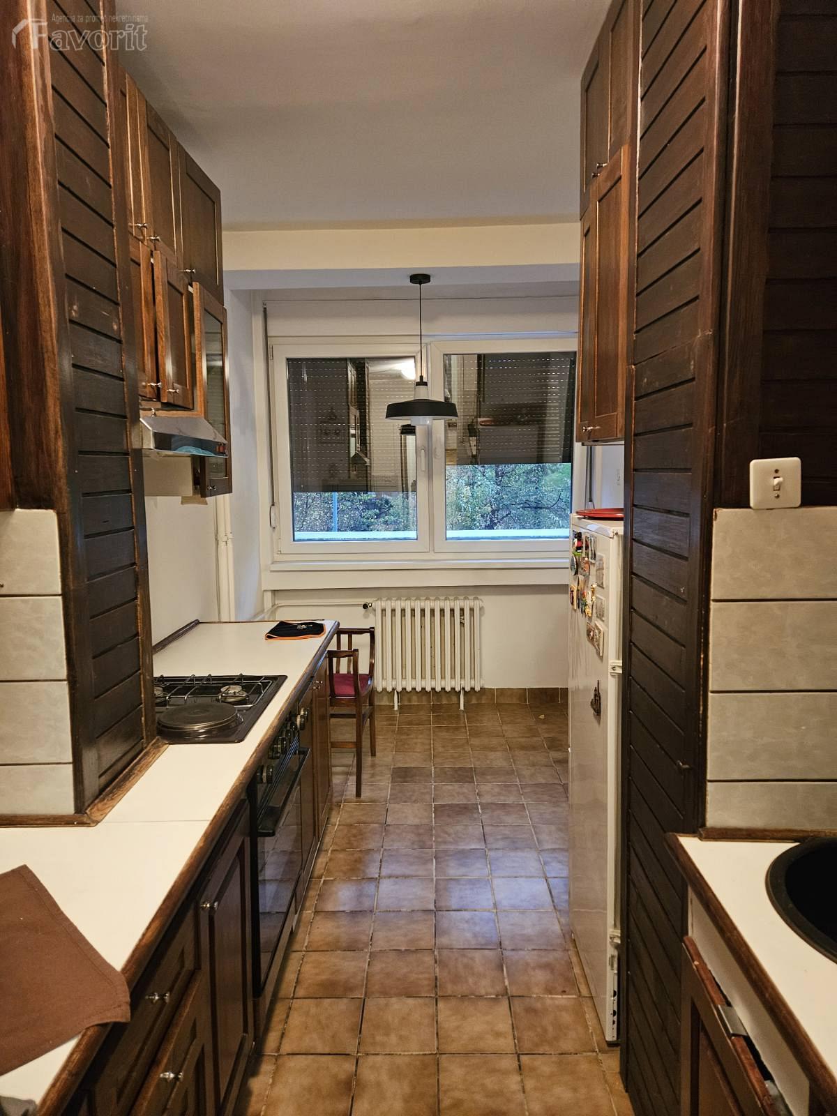 UCITELJSKO NASELJE, MIS IRBIJEVE, 50m2 3