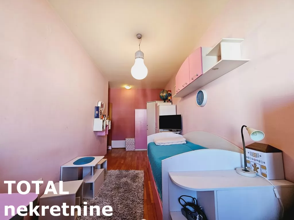 Stan,NOVI SAD,BULEVAR,kv: 134.00, € 299000, ID: 1097699 15