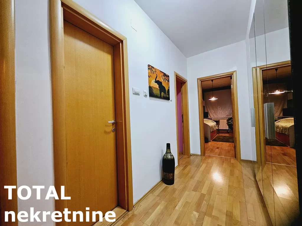 Stan,NOVI SAD,BULEVAR,kv: 134.00, € 299000, ID: 1097699 9