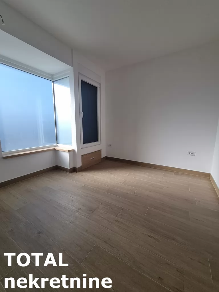 Kuca,PETROVARADIN,MISELUK,kv: 151.00, € 362400, ID: 3091503 10