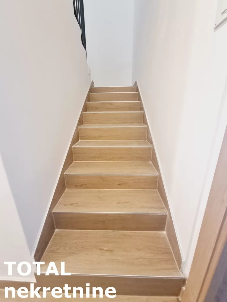 Kuca,PETROVARADIN,MISELUK,kv: 151.00, € 362400, ID: 3091503 15