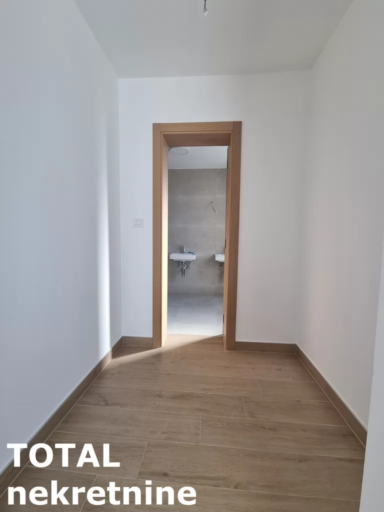 Kuca,PETROVARADIN,MISELUK,kv: 151.00, € 362400, ID: 3091503 19