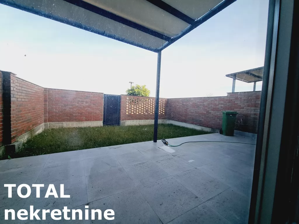 Kuca,PETROVARADIN,MISELUK,kv: 151.00, € 362400, ID: 3091503 24