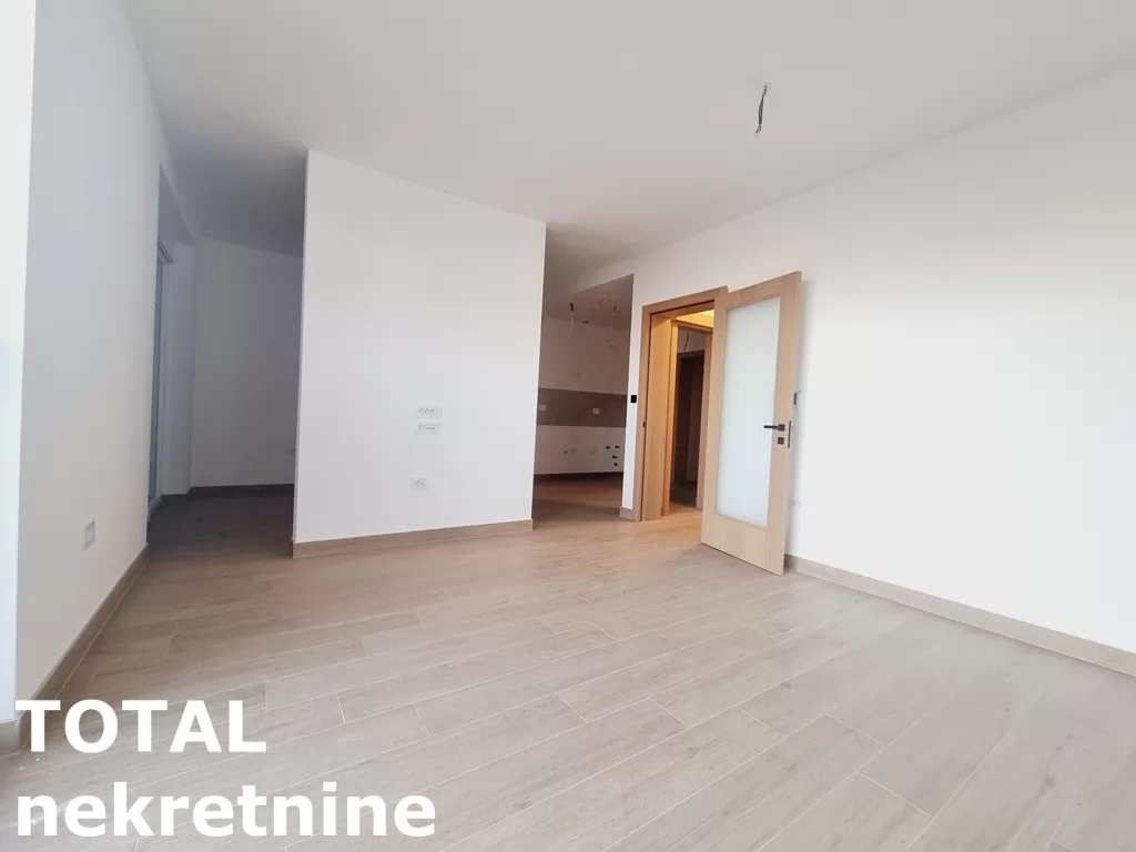 Kuca,PETROVARADIN,MISELUK,kv: 151.00, € 362400, ID: 3091503 5