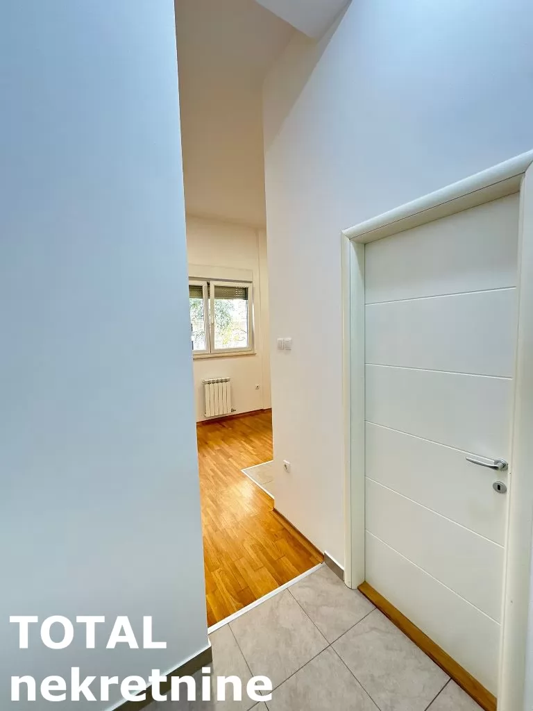 Stan,NOVI SAD,CENTAR,kv: 23.00, € 80000, ID: 1101796 5