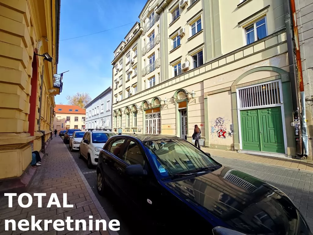 Stan,NOVI SAD,CENTAR,kv: 43.00, € 134200, ID: 1101801 15